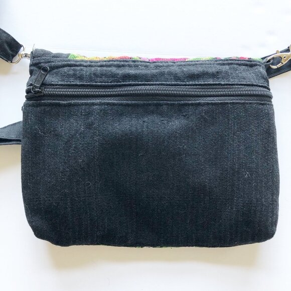 ALTIPLANO Huipile Guatemalan Floral Embroidered Tapestry Crossbody Purse - Picture 2 of 7